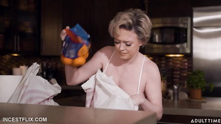 Dee Williams - Fun With Shapes - MommysBoy