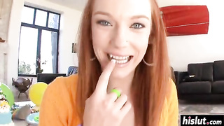 Dani Jensen - culona celebra su cumpleaños con un anal