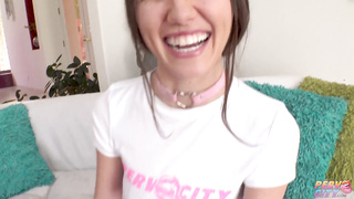 sexa Woulfe Shows Off Her Gaping Asshole