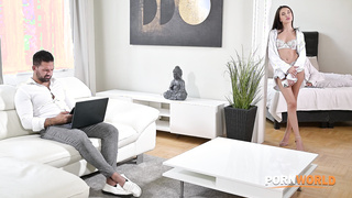 Free Brunette Babe Alyssa Bounty Seduces Her Housemates Into Steamy DP Threesome xxx