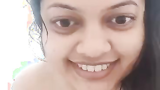 Kerala Bhabhi bathing