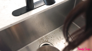 Free Baby Making Practice - S9:E1 Aria xxx Bunny milf xxx