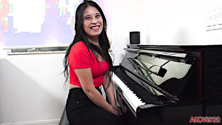 Jasmine Gomez - Interview XXX