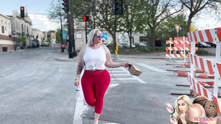 GIRL FUCKS BLACK GUY WORKS