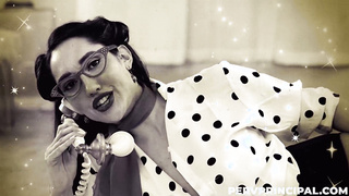 XXX Pp - Shay  xxx The Schools Cougar