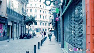 Rosie acaba de llegar a España y busca follar con VIEJAS POLLAS ESPAÑOLAS