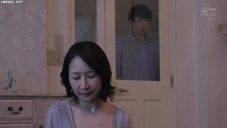 [ROE-198] Insemination Sex with My Mother During Fertility Treatment – Realizing We Are Strangers, W