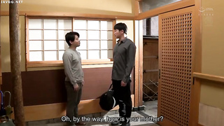 [JUQ-851] My friend’s mother, Maki-san, spoils me like I’m her son. We sleep together and have inten