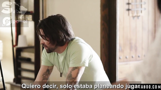 Holly Day Cumpliendo mi fantasia de jugar a los medicos, con mi hermanito Sub