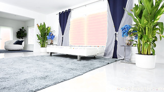 Pornvideos.Net 24.09.17 Ophelia Purr XXX