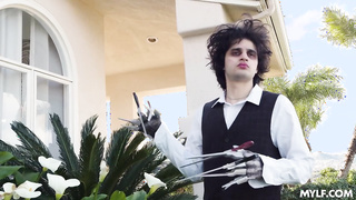 A XXX Parody Porn Edward Dildohands