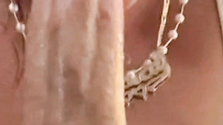 milf UpClose Vertical EDIT