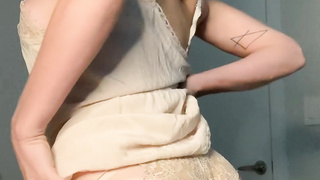 Emsaucee A Little Sunday Strip Tease