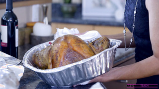 Moms Teach Sex n Hot Pie - Sexy Babe And India Free XXX