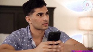 Mi hermanastra quiere ver fuegos artificiales sub español