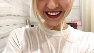 Live Cam SexTeen Model Emily blur