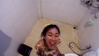 Pattaya Thai 18 yo Girl Prostitue Drunk Piss