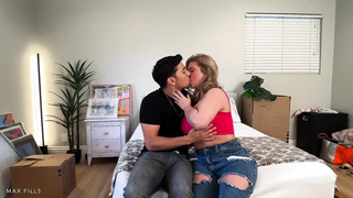 Big Ass , Big Tits , Creampie - Huge Creampie For Stepmom