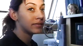 La niñas monas tambien toman