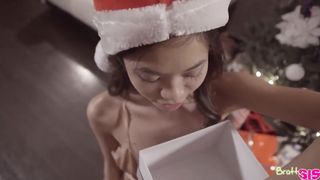 xxx - Christmas Dick in a Box 2018 [Full Video] - Vina Sky - 720p