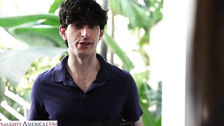 Reagan seduz o seu jovem vizinho