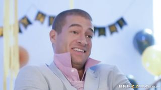 Brazzers Happy New Year 2019 XXX Porn Video - Angela White, Xander Corvus - 480p