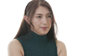 [ROE-281] Mother and son creampie intercourse. After learning were not biologically related, we indu