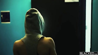 Nicole teve uma aula de boxe com seu treinador