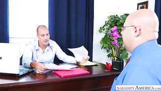 Aidra é uma ótima secretária