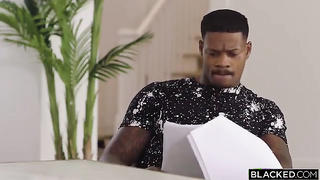 Ava e seu amante gostoso