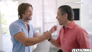 Riley e suas amigas brincando gostoso