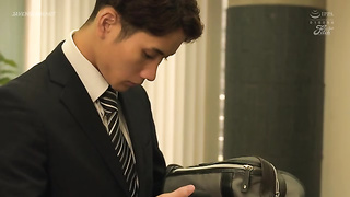 [NIMA-051] I had a sexy relationship with my busty boss... A lucky story about getting laid with lad