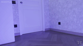 Hijastra Disfruta En Silencio De Las Visitas Nocturnas De Su Padrastro