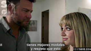 Intentando castigar a hija acosadora ...tarea dificil .Subt