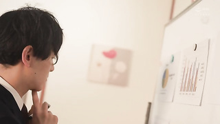 [ROE-321] Drunken female boss in pantyhose leads to Friday karaoke creampie affair. Mizuno Yuuka 2 video