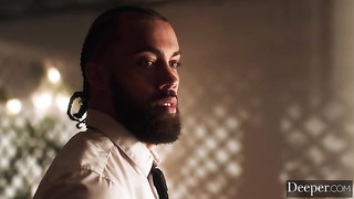 Agatha é uma latina fogosa