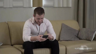 Aletta tem uma bunda gigante e gostosa