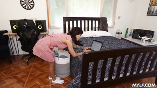 Jesse Pony Madrastra, ¿Con o Sin Condón? Sub