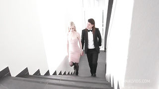 Anal Emily Belle GIO2256 XXX