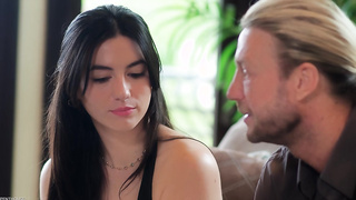 Megan Mistakes - Seduces Dad's Best Friend (02.06.2025) rq