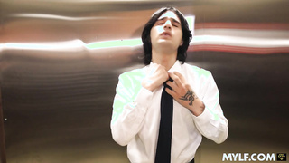 Mommy’s Little Man - Vanessa Cage - Elias Cash - Axel Haze - Stuck and Double Teamed in the Elevator