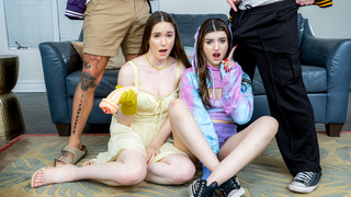 Julia James & Hazel Moore - Two Cum Smoothies Coming Up