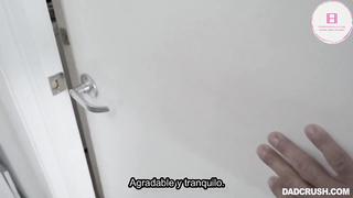 Natalie Brooks Papi, estas en problemas !! Te Pille oliendo mis Braguitas Sub Esp