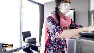 Indian Big Ass Horny Wife Hungry Cock For Her Pussy ! (hindi Audio)