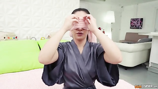 Con los ojos tapados ...con Ginebra Bellucci