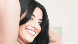 Sarah Arabic - Sarah Gets 3 Loads Of Cum