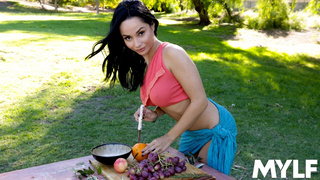 Crystal Rush – Picnic And A Hard Dick