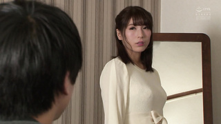 ADN-247 Nami Hoshino - Una Mujer Casada Enamorada de su Exnovio