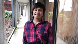 Belgian Hot Asian girl ges it up her Ass and recieves a facial