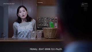 [JUR-387] Bathtime family affair My wife started taking longer baths since my younger brother came…